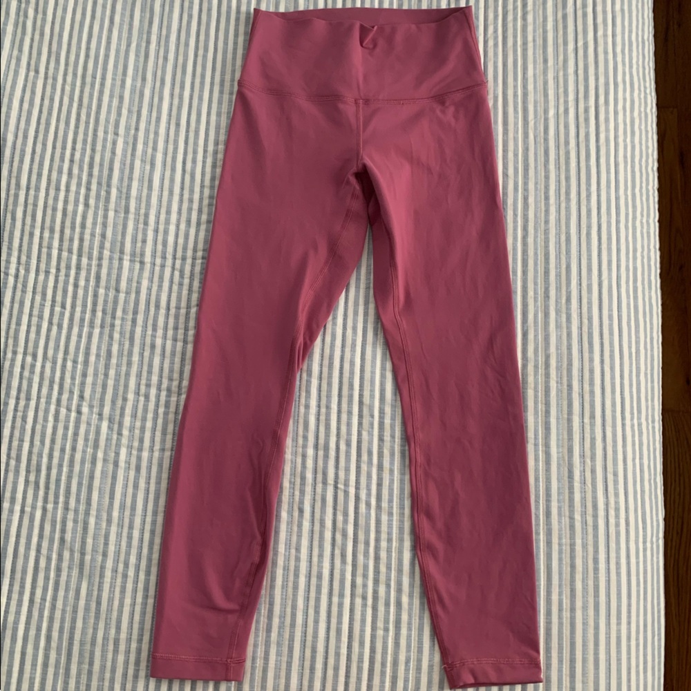 Lululemon Wunder Under High Rise Tight 25” Size 6